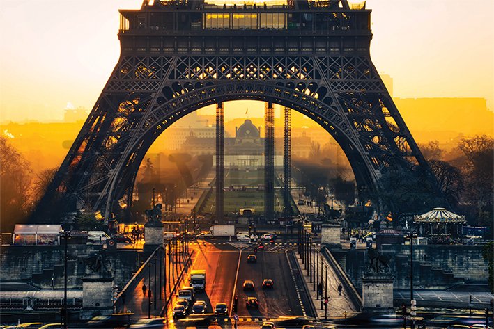 Plakát - A hajnal az Eiffel-torony alatt