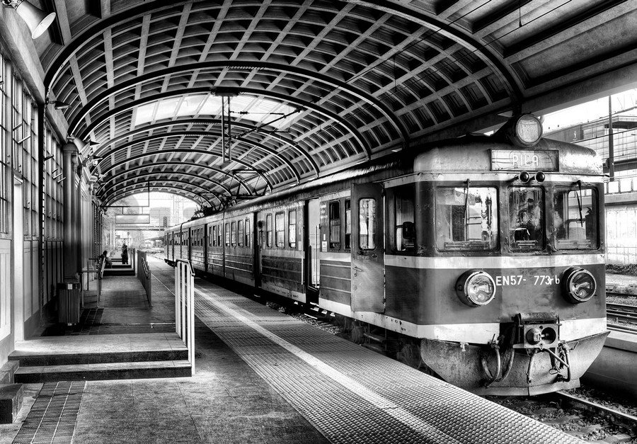 Fotótapéta: Régi metró (fekete-fehér) - 254x368 cm