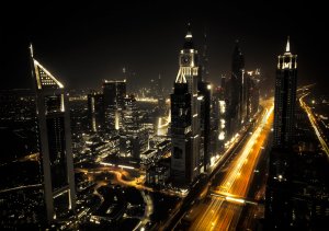 Vlies fotótapéta: Dubai éjjel (1) - 184x254 cm