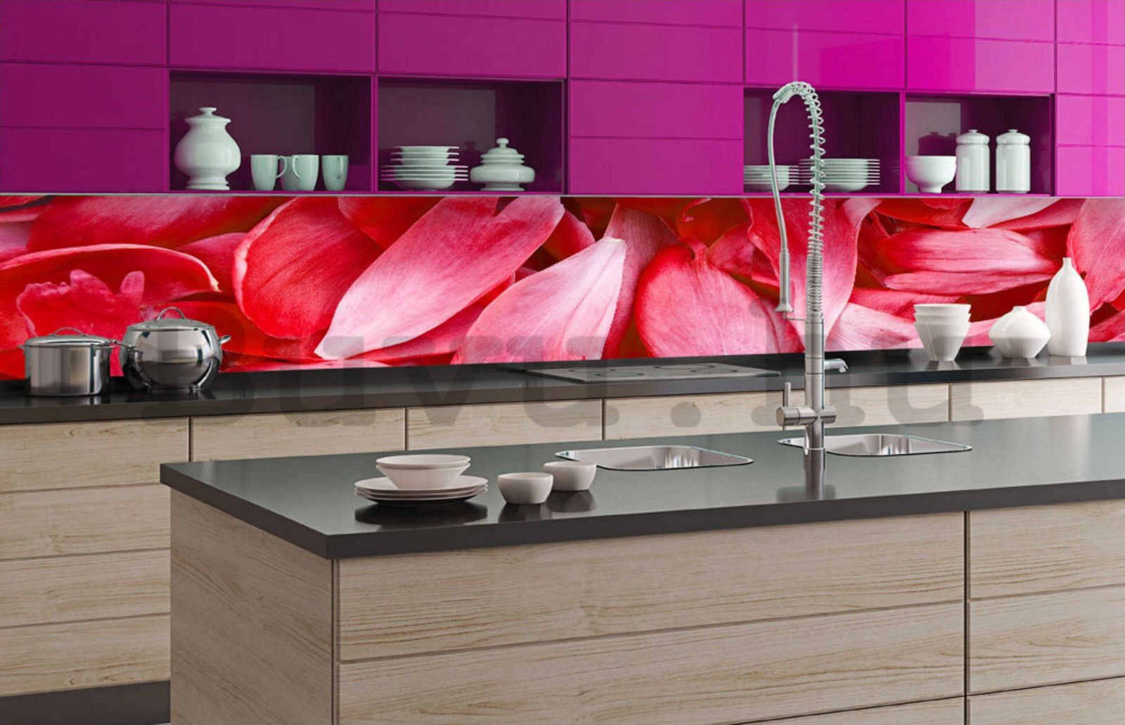 Öntapadós mosható tapéta konyhába - Piros szirmok, 350x60 cm